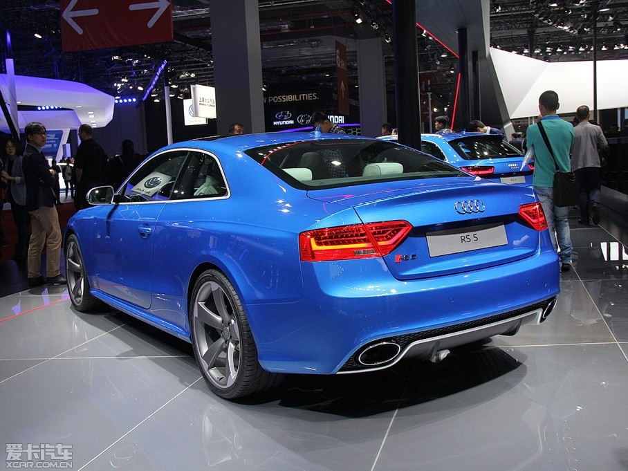一款双重性格的快乐车 试驾奥迪RS 5 Coupe