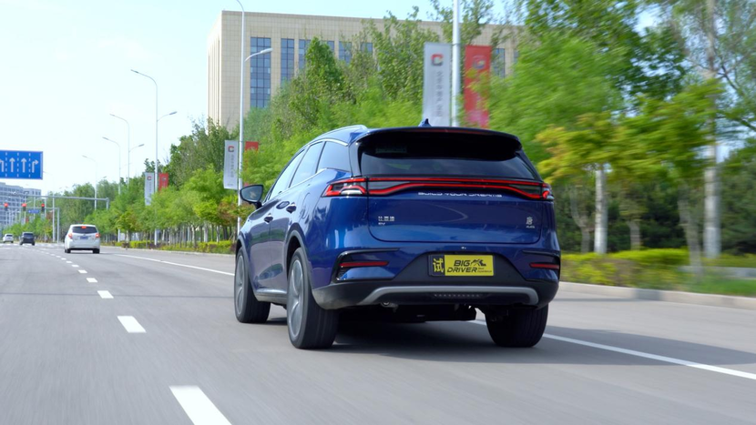 2023年SUV:新能源强势突进,Model Y夺冠 比亚迪三车上榜
