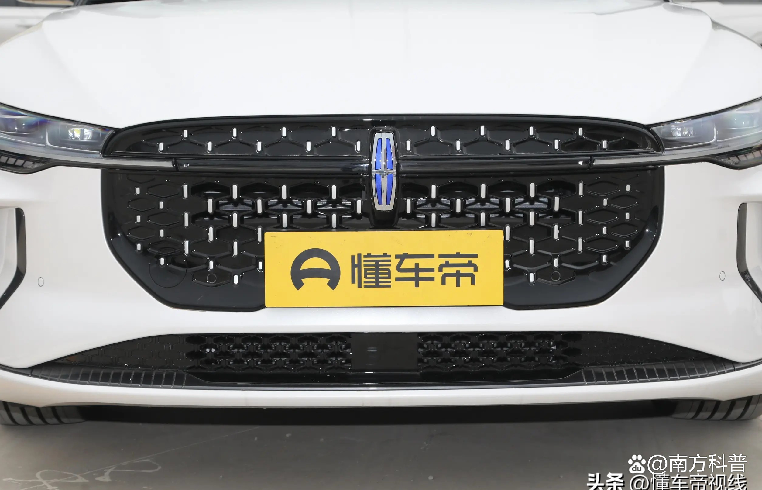 林肯Z推出限时优惠政策 限时一口价18.88万元起