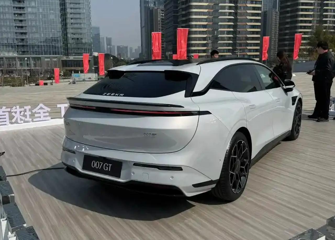 极氪007GT将于4月15日上市 全系标配激光雷达